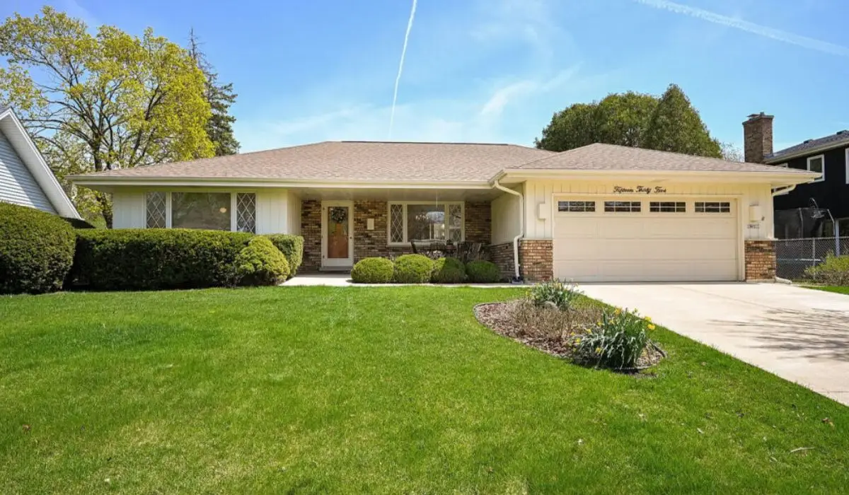 A wide home for raising a family. Homes for sale in Wheaton, IL.